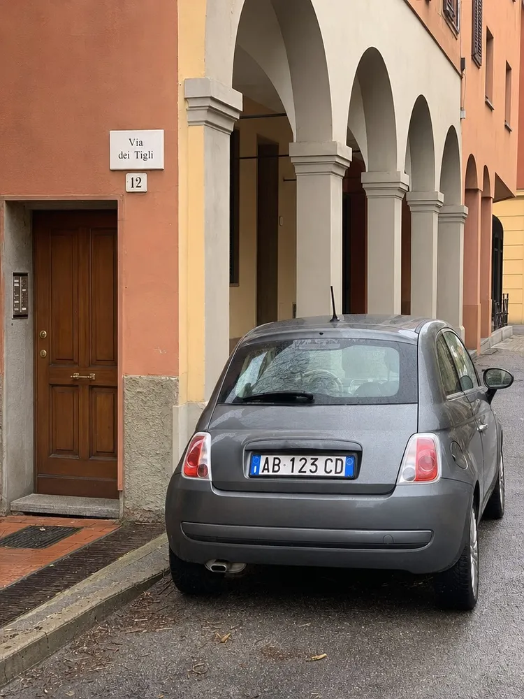 Prima · Targhe e testi